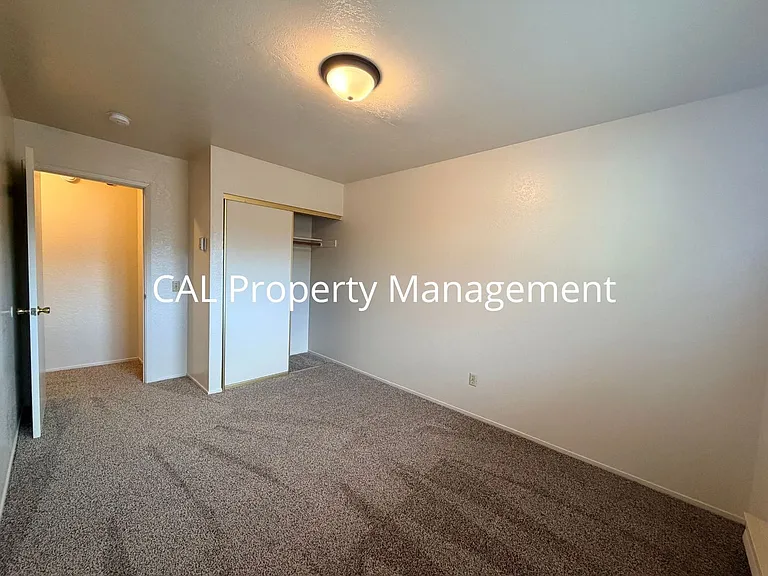 3050 Sunset Ave — Photo 33