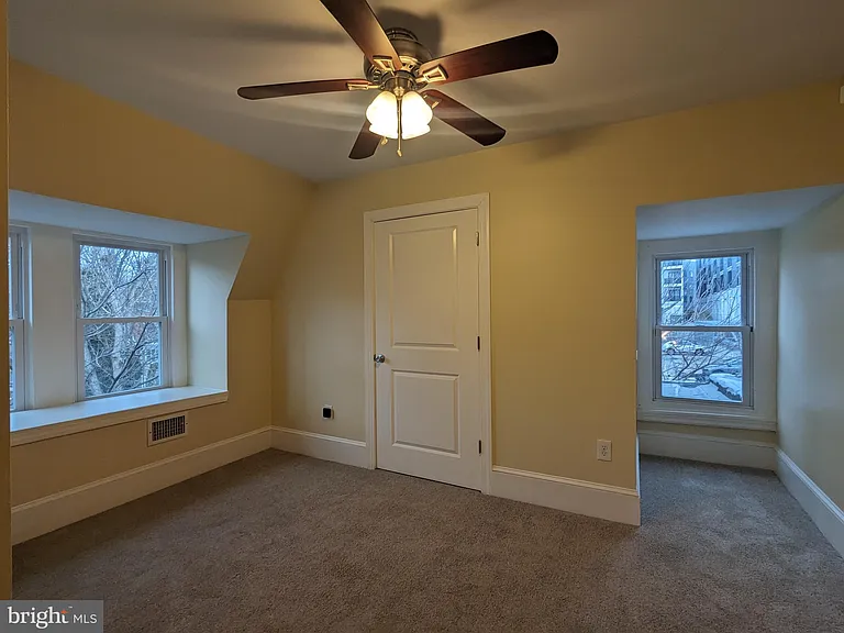 6617 Quincy St — Photo 42