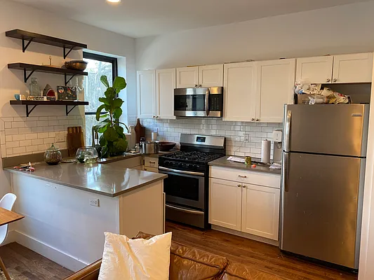 Rented by First Point Management | media 2
