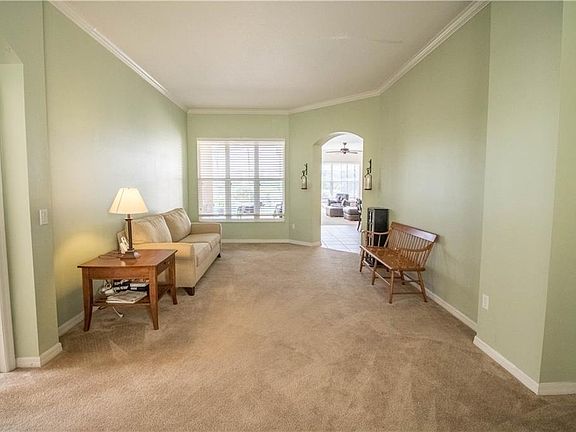 4th image of 998 Kersfield Cir