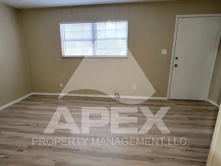 Kendle Wood Apartments — Photo 5
