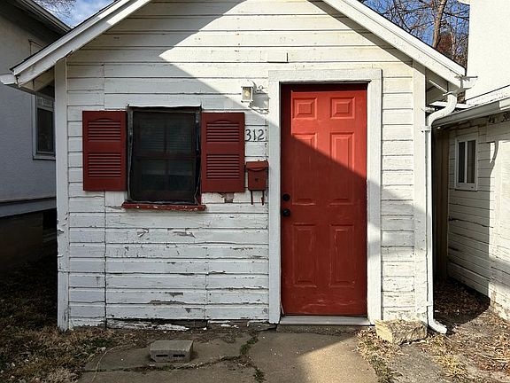 2nd image of 312 W 2nd St