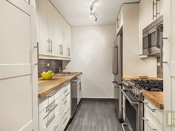 2nd image of 2373 Broadway APT 333