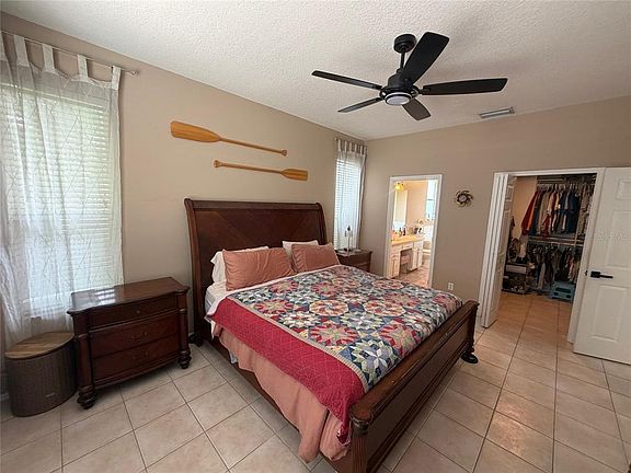 5th image of 217 36TH STREET NE