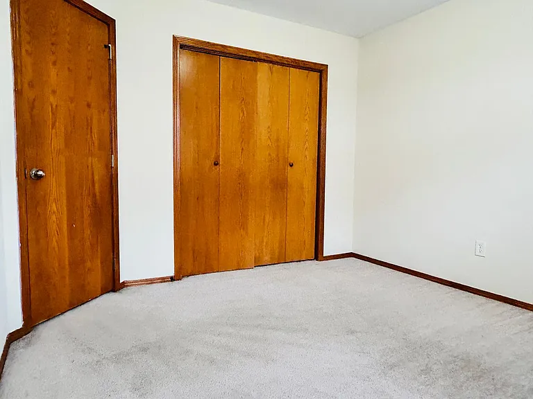 1110 Country Club Ln — Photo 20