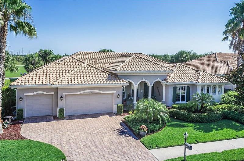 1st image of 221 Pesaro Dr