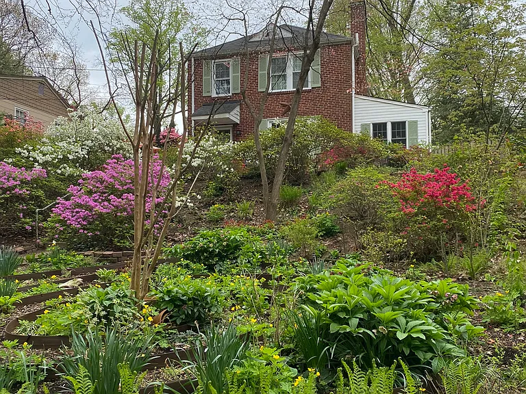 404 Mississippi Ave — Photo 1