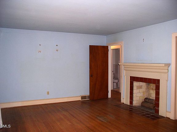 5th image of 1820 Garnett Street Ext