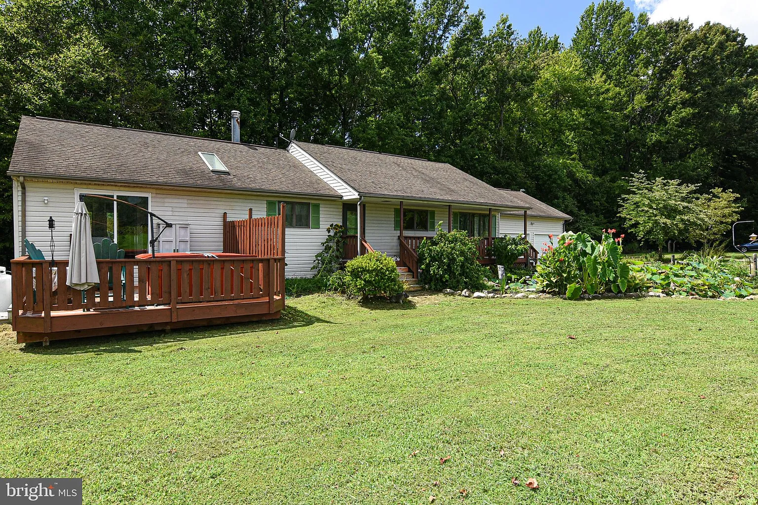 8276 Oak Crest Dr photo 1
