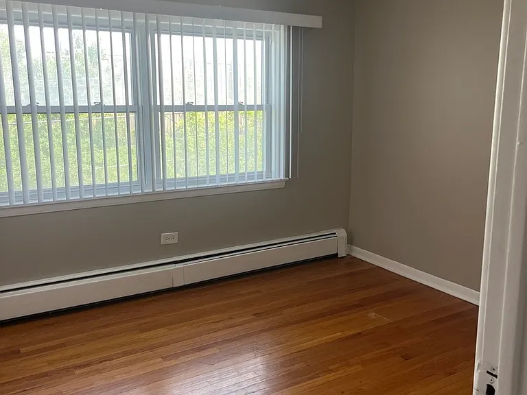 10931 S Lloyd Dr #3D — Photo 4