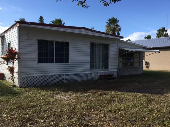 42 Golf Drive, Port St Lucie, FL 34952