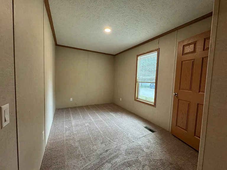 Brookside Manor — Photo 40