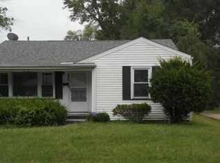 1423 W Waggoner St, Decatur, IL 62526