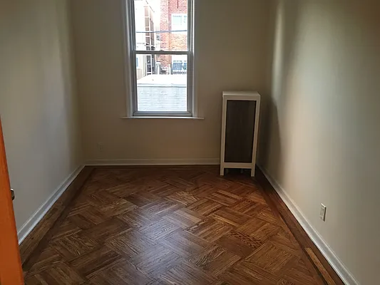 Rented by Metropolis International Realty Inc. | media 11