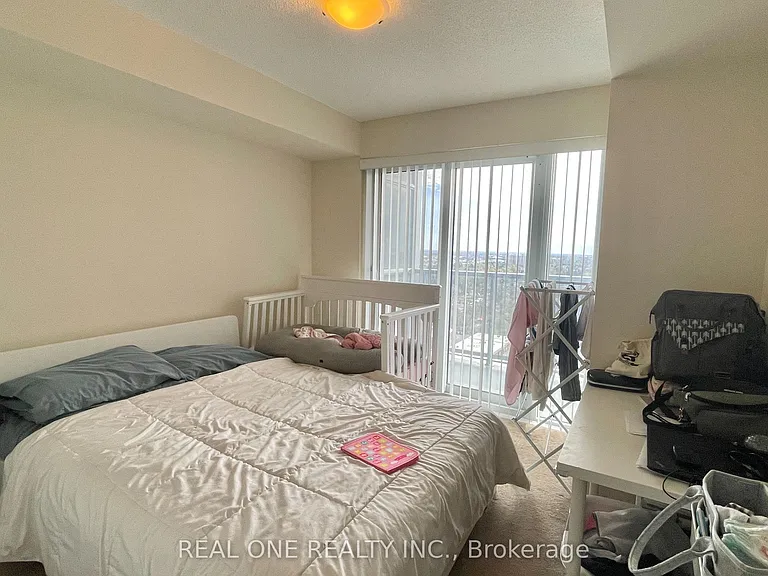 151 Village Green Sq #2509 — Photo 11
