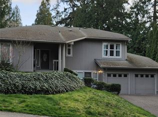 18213 NE 21st St, Redmond, WA