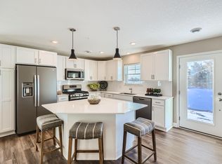 21741 Lilac Dr, Farmington, MN 55024