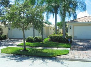 9169 SE Retreat Dr, Hobe Sound, FL 33455