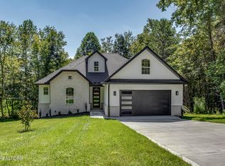 108 Oostagala Dr, Loudon, TN 37774