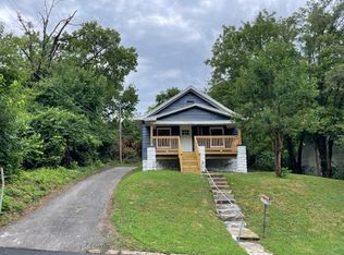 6028 Jackson Ave, Kansas City, MO 64130