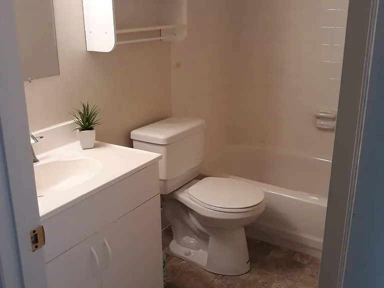7722 Hanover Pkwy #176 — Photo 9