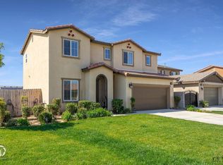 6003 Pearl Ridge Dr, Bakersfield, CA 93313