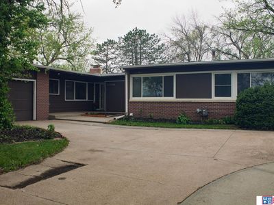 3811 Castle Cir, Lincoln, NE, 68524