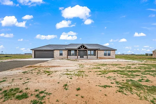 8907 N County Road 3200 Photo 1