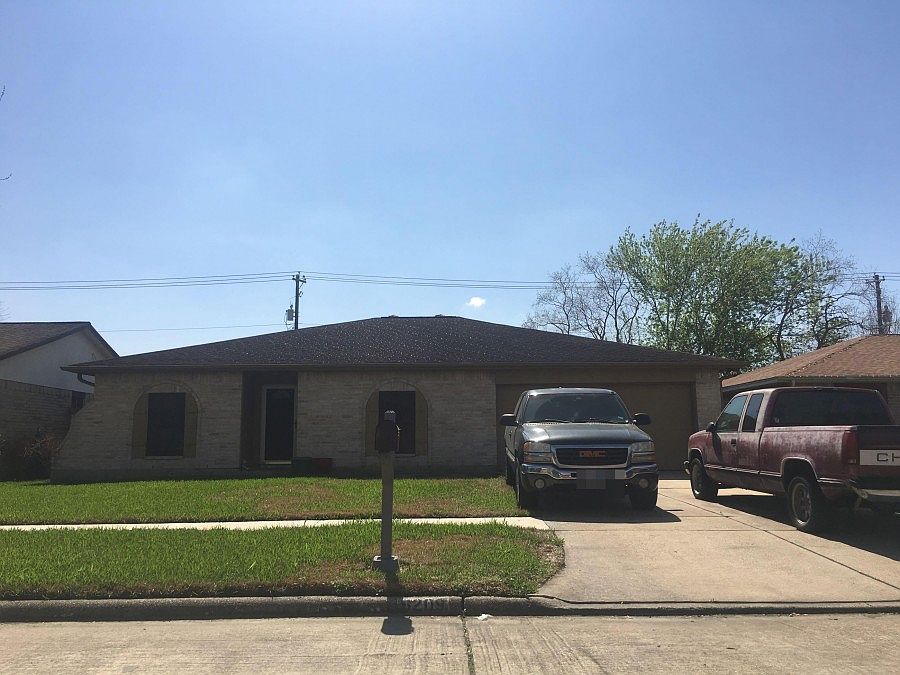 1st image of 6209 Silver Leaf Dr