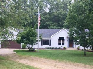 6501 Whitefish Rd, Howard City, MI 49329