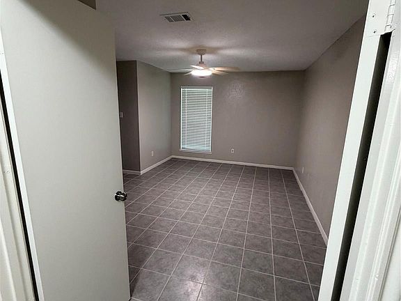 4th image of 7714 Ashmole Ln