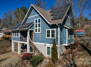6 Manila St, Asheville, NC 28806