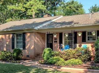 5400 Farmbrook Dr, Charlotte, NC 28210