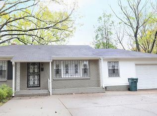 1046 S Perkins Rd, Memphis, TN 38117