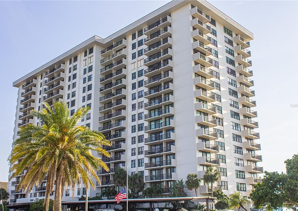 1st image of 400 Island Way APT 611