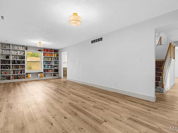 4th image of 629 Knipp Ave