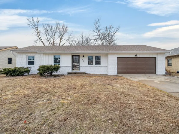 512 NW Applewood St, Ankeny, IA 50023