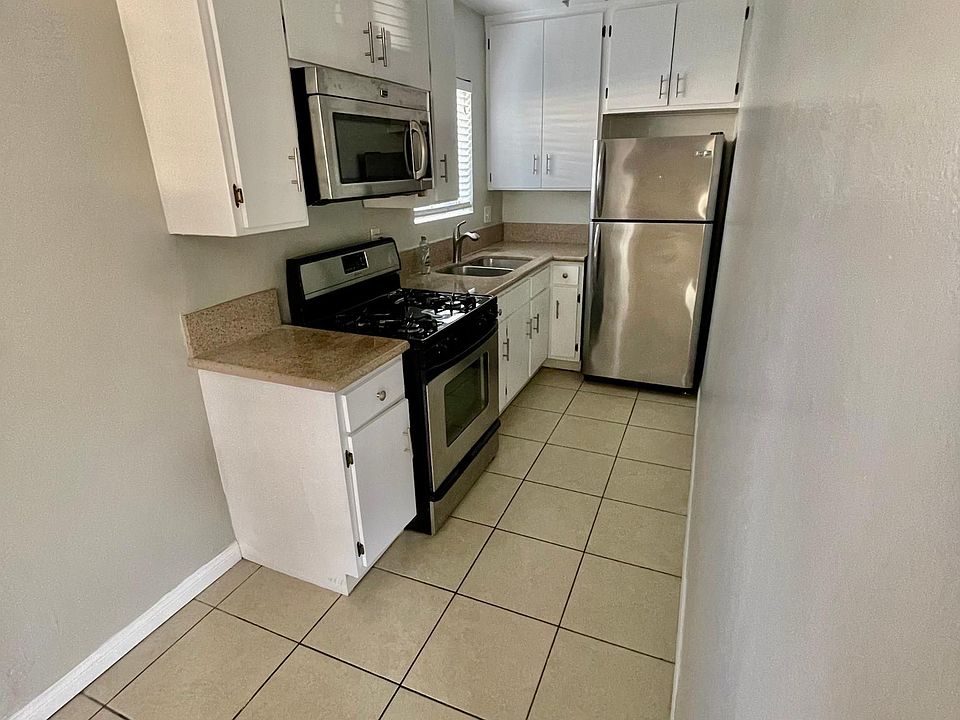 1st image of 3372 Overland Ave #A