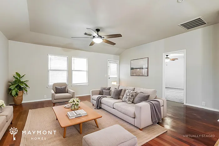 15811 Borwick Ln — Photo 5