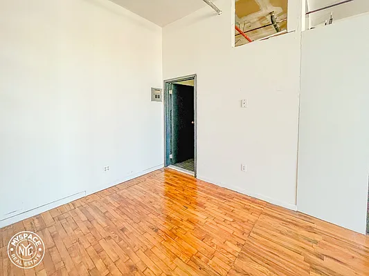 Rented by MySpaceNYC | media 14