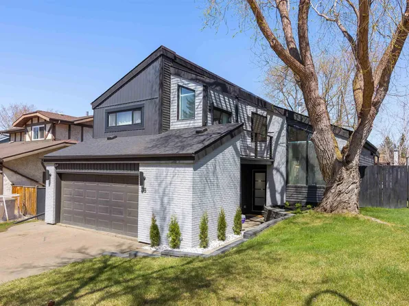 38 Woodcrest Ave, Saint Albert, AB T8N 3H5