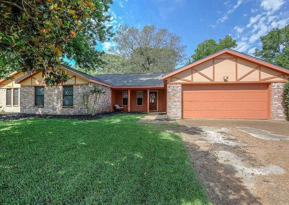 1st image of 19515 Shady Cove Ln