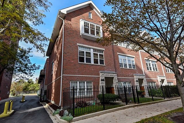 1st image of 4926 S Cornell Ave Unit J