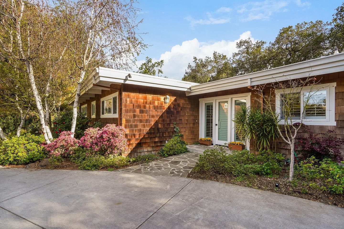 10491 Scenic Blvd, Cupertino, CA 95014 Zillow