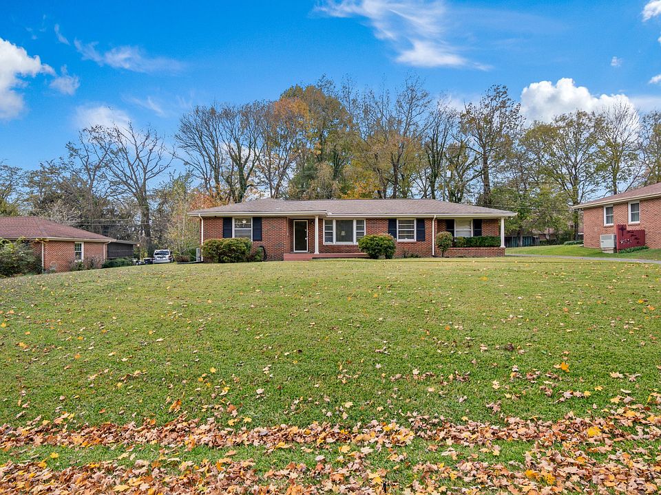 1st image of 414 W Coy Cir
