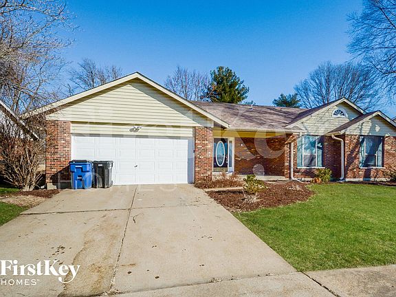 2nd image of 4111 Les Cherbourg Ln