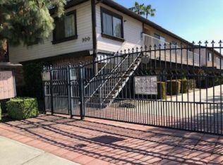 300 S 5th Ave APT B, Monrovia, CA 91016
