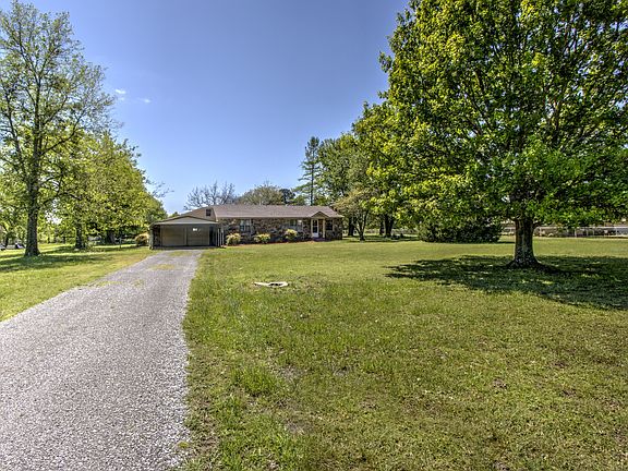 2nd image of 26620 E Admiral Pl