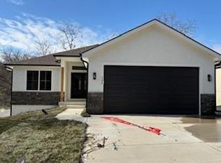308 N 4th St, Platte City, MO 64079