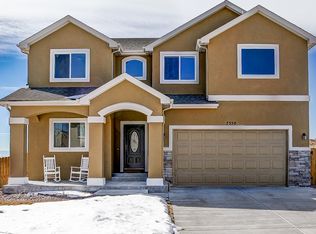 7550 Waterside Dr, Colorado Springs, CO 80925